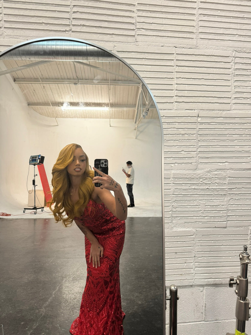 613 Blonde Raw Virgin Weft Extensions